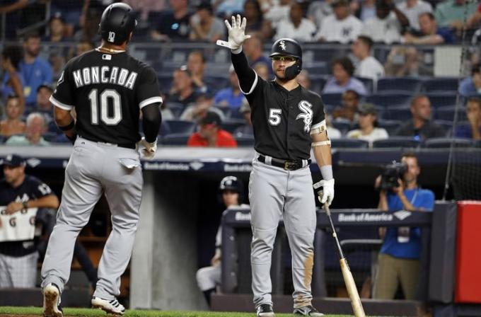 Spring Training: Los Angeles Dodgers vs. Chicago White Sox at Dodger Stadium